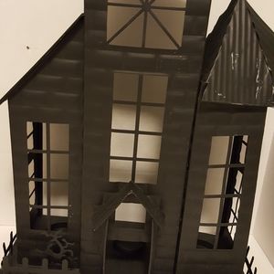 HALLOWEEN HAUNTED HOUSE BRAND NEW